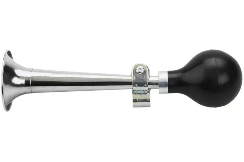 Dimension Bulb Horn in Chrome