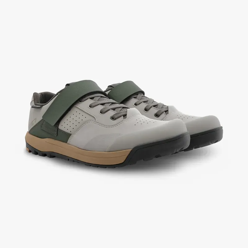 Shimano GE700 MTB Shoes in Light Gray-1