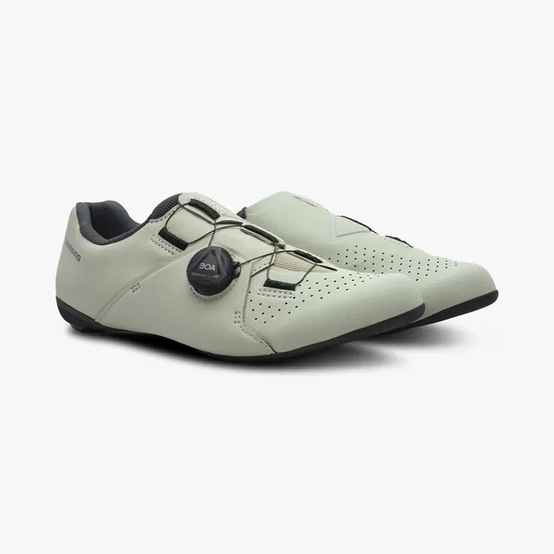 Shimano SH-RC300 Women's Road Cycling Shoes in Pale Green-1