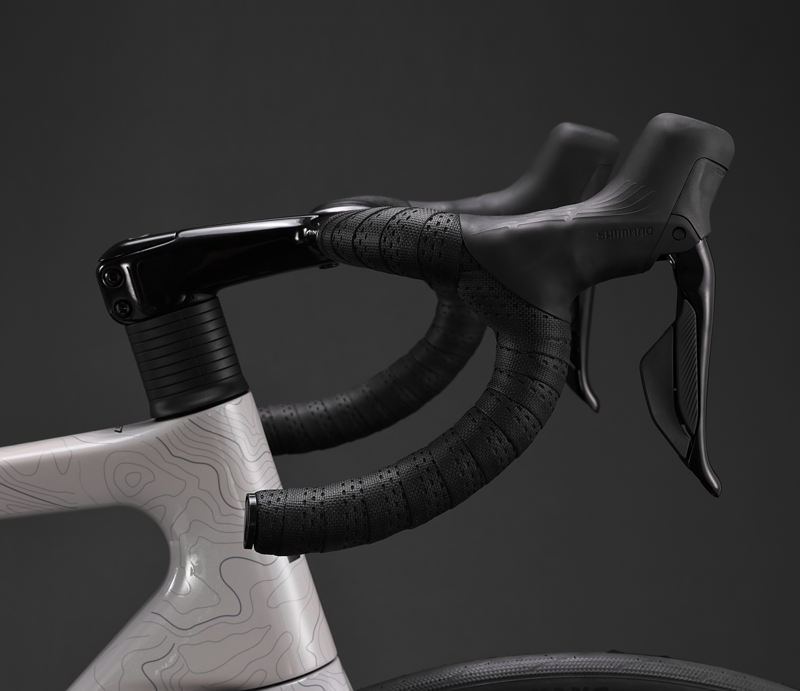 X-Lab Carbon RS7 LG Angel Wing White - Shimano Di2 105-4