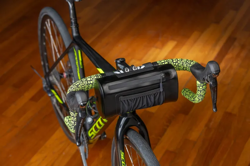 Arundel Handlebar Czar