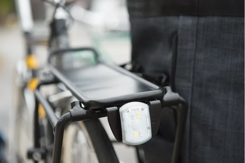 Blackburn Local Standard Rack-1