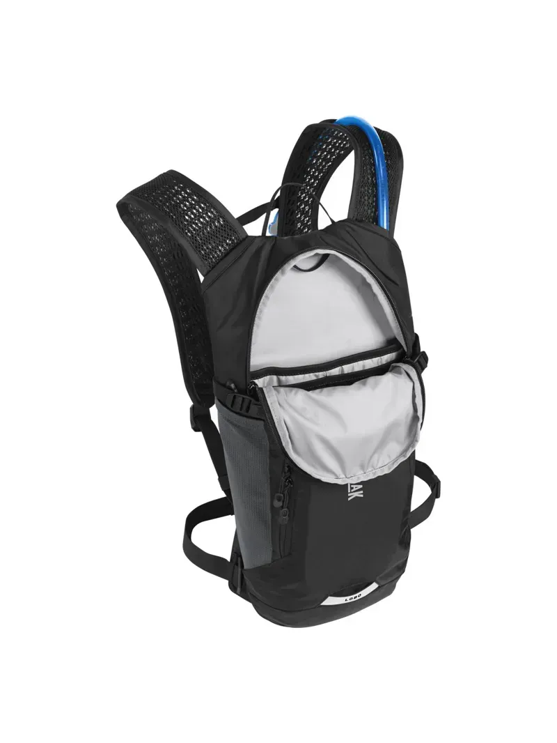 Camelbak Lobo 9 Hydration Pack 70oz in Black-5