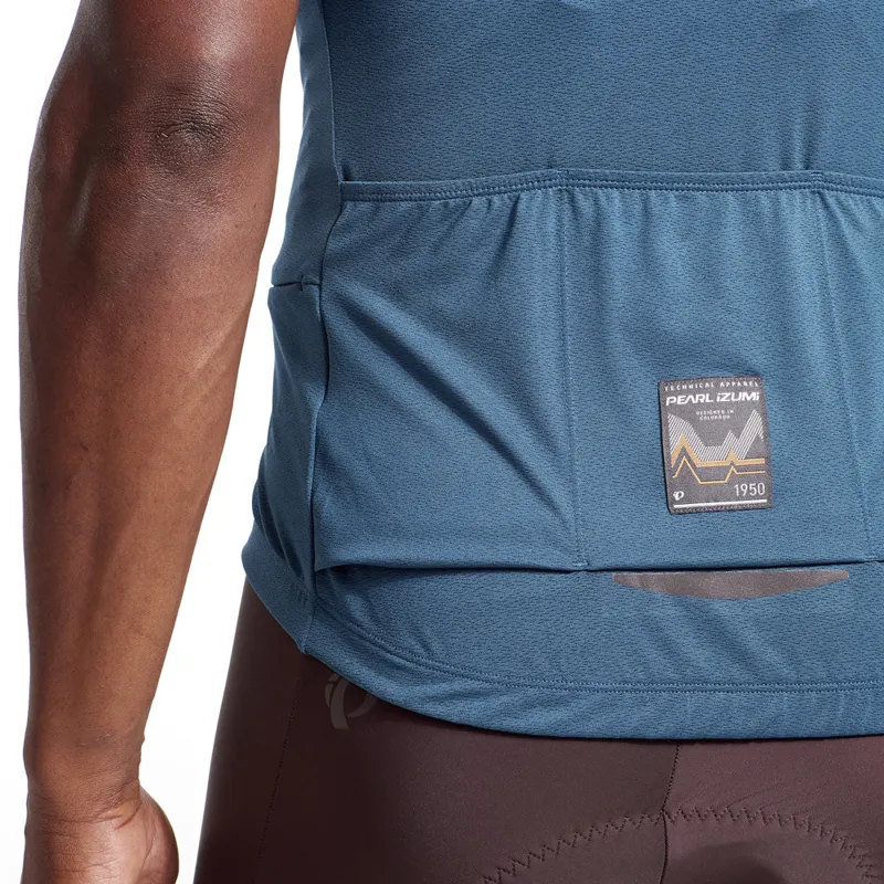 Pearl Izumi Expedition Jersey in Mystic Blue-7